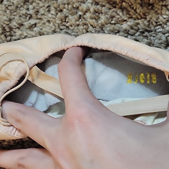 Ballet slippers - Picture 2 of 7